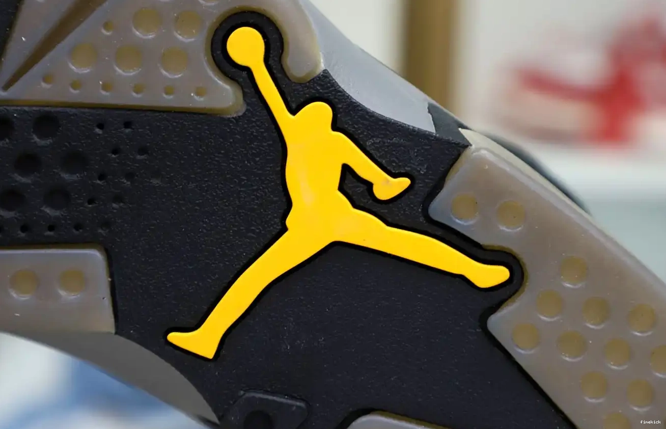 JORDAN AIR BORDEAUX RETRO 6 0502
